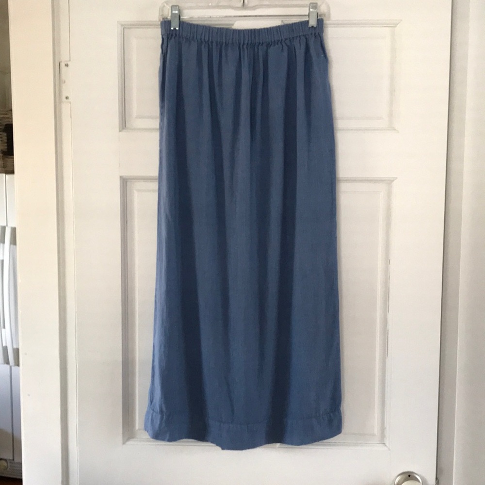 Flax long size small linen skirt with slit in the back
